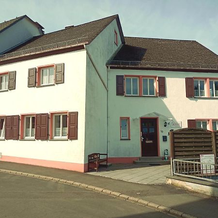 Um Die Ecke Manderscheid Exterior photo